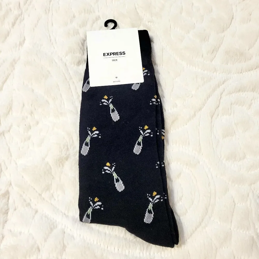 Express Champagne Bottle Dress Socks Wedding OSFM 8-13 Shoe Size New OOS